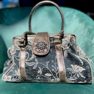 Vintage Looking Purse